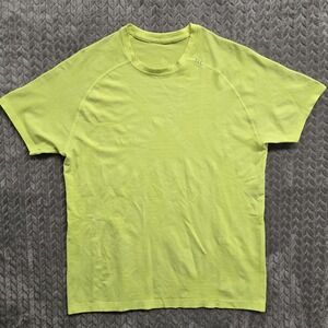 Lululemon Metal Vent‎ Shirt Neon Yellow Geo Print Mens Size XL Performance